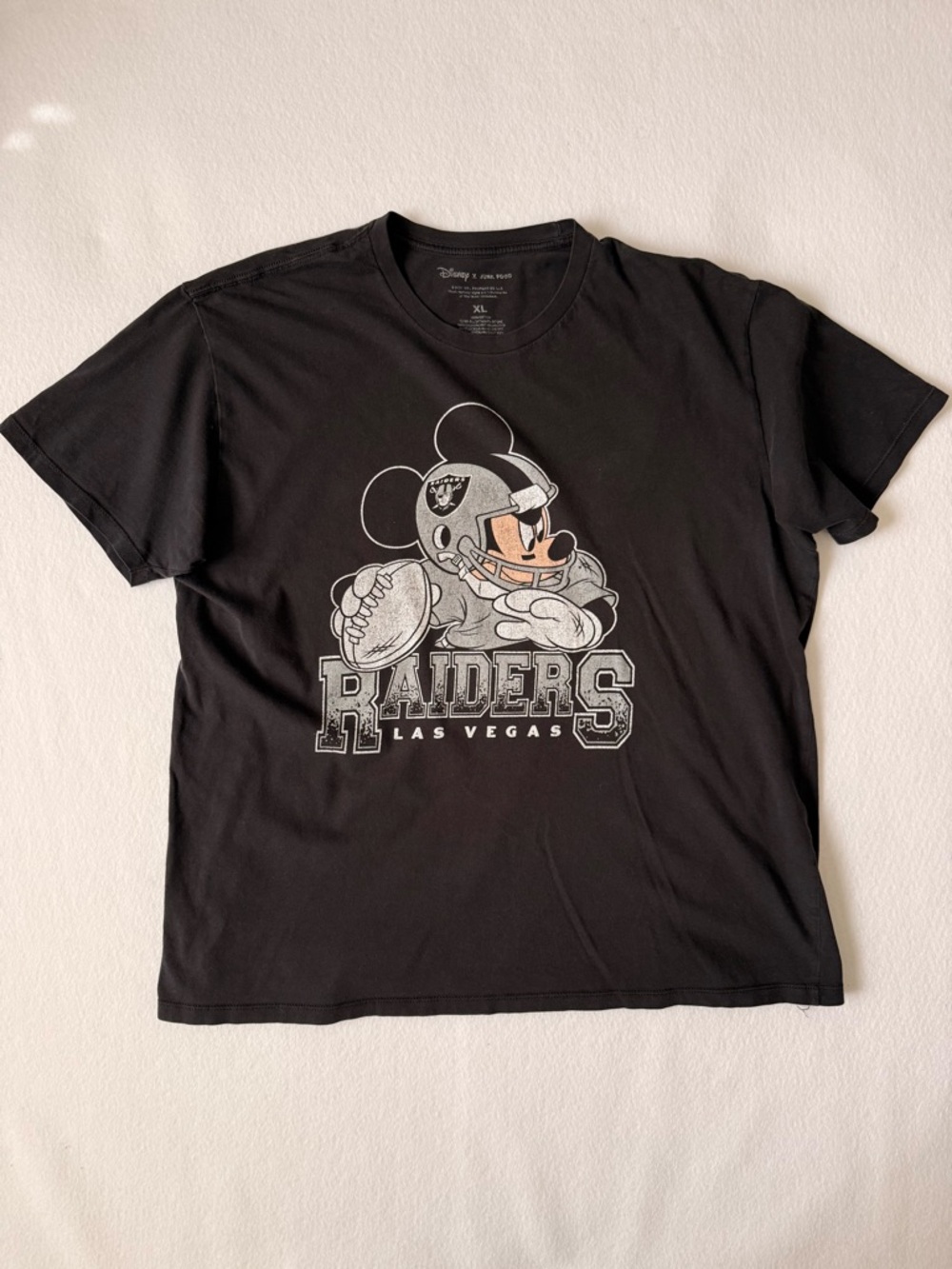 Disney x Junk Food Las Vegas Raiders Mickey Mouse Tee | Men’s XL | Black